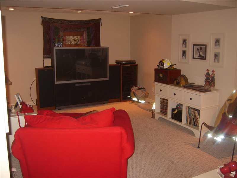 6930 Rutherford Drive Indianapolis, IN 46237 - Photo 14 of 24 Gallery Image 14