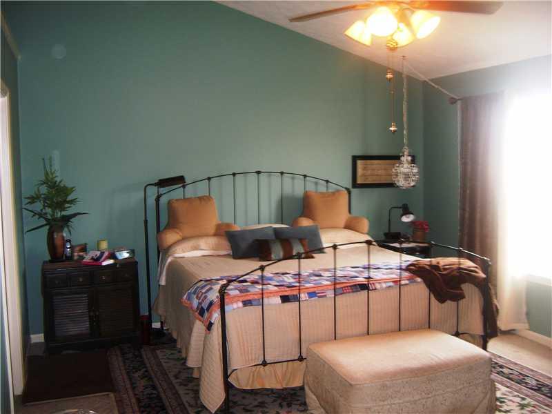 6930 Rutherford Drive Indianapolis, IN 46237 - Photo 9 of 24 Gallery Image 9