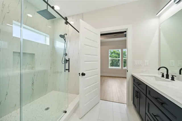 $2,650 | 1003 East 33rd Street, Houston, TX 77022