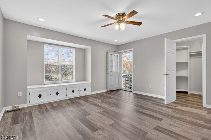 312 Greenfield Road Bridgewater, NJ 08807 - Photo 16 of 31