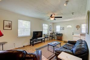1401 Demere Road, Unit A St. Simons Island, GA 31522 - Photo 9 of 12