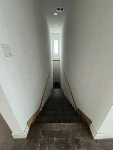 $1,300,000 | 2 Deer Ridge Estates Boulevard, Houston, TX 77339