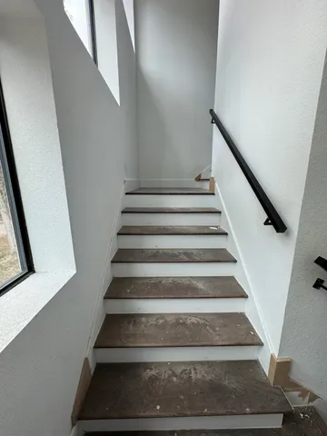 $1,300,000 | 2 Deer Ridge Estates Boulevard, Houston, TX 77339