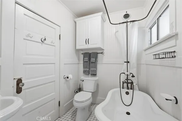 $2,299,000 | 610 Carnelian Street, Redondo Beach, CA 90277