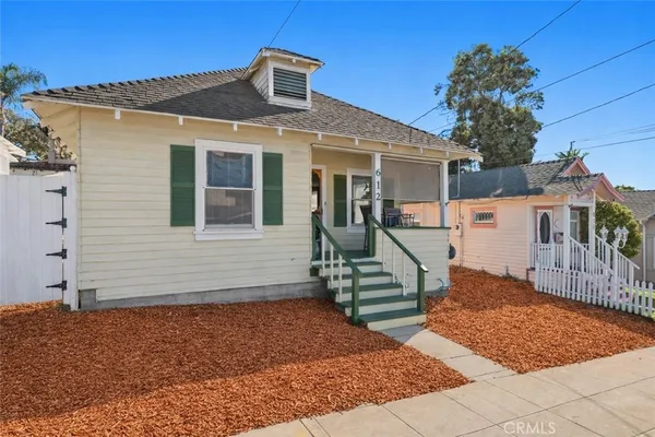 $2,299,000 | 610 Carnelian Street, Redondo Beach, CA 90277