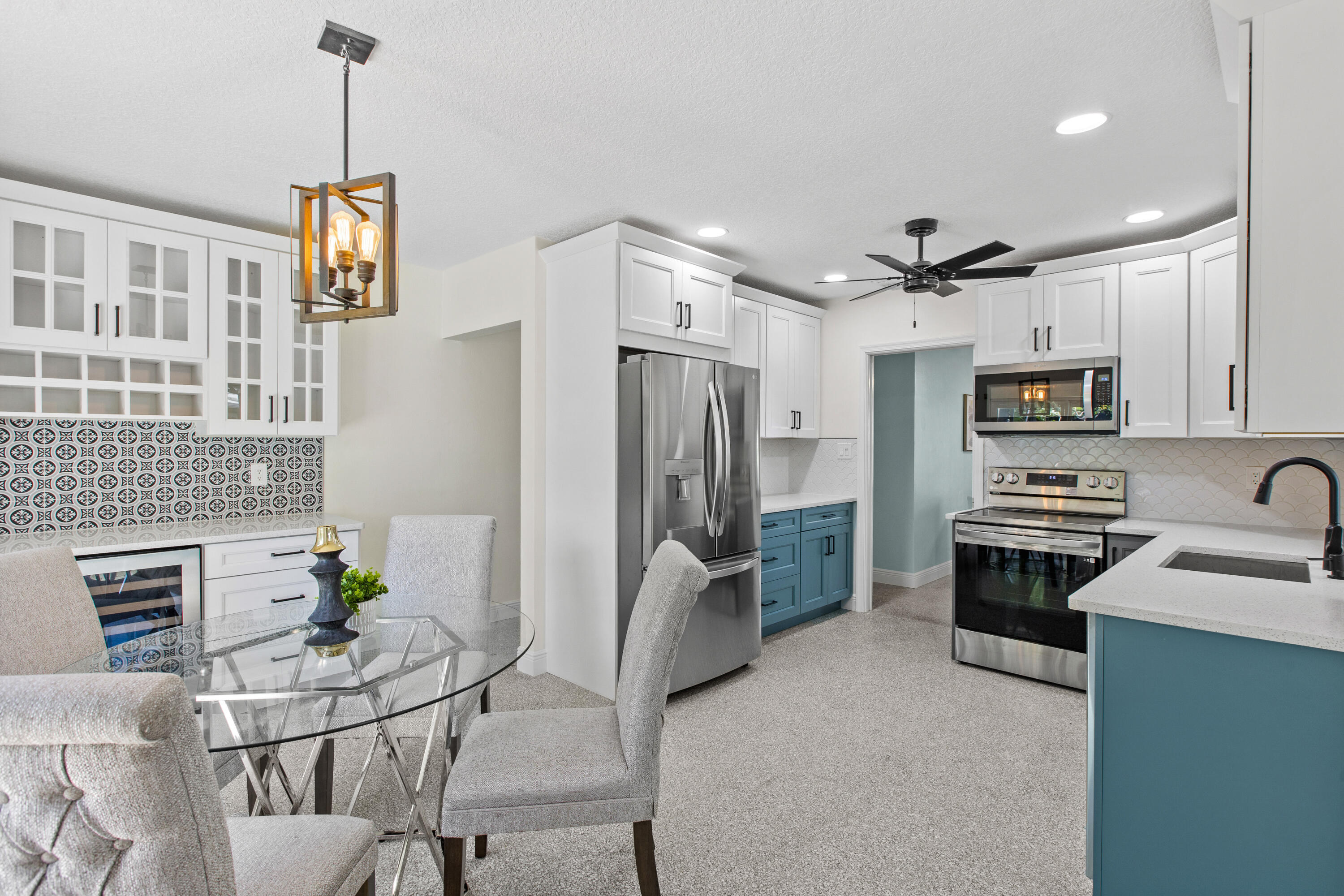 849 Southwest 12th Avenue Boca Raton, FL 33486 - Photo 11 of 27 FU8A6246