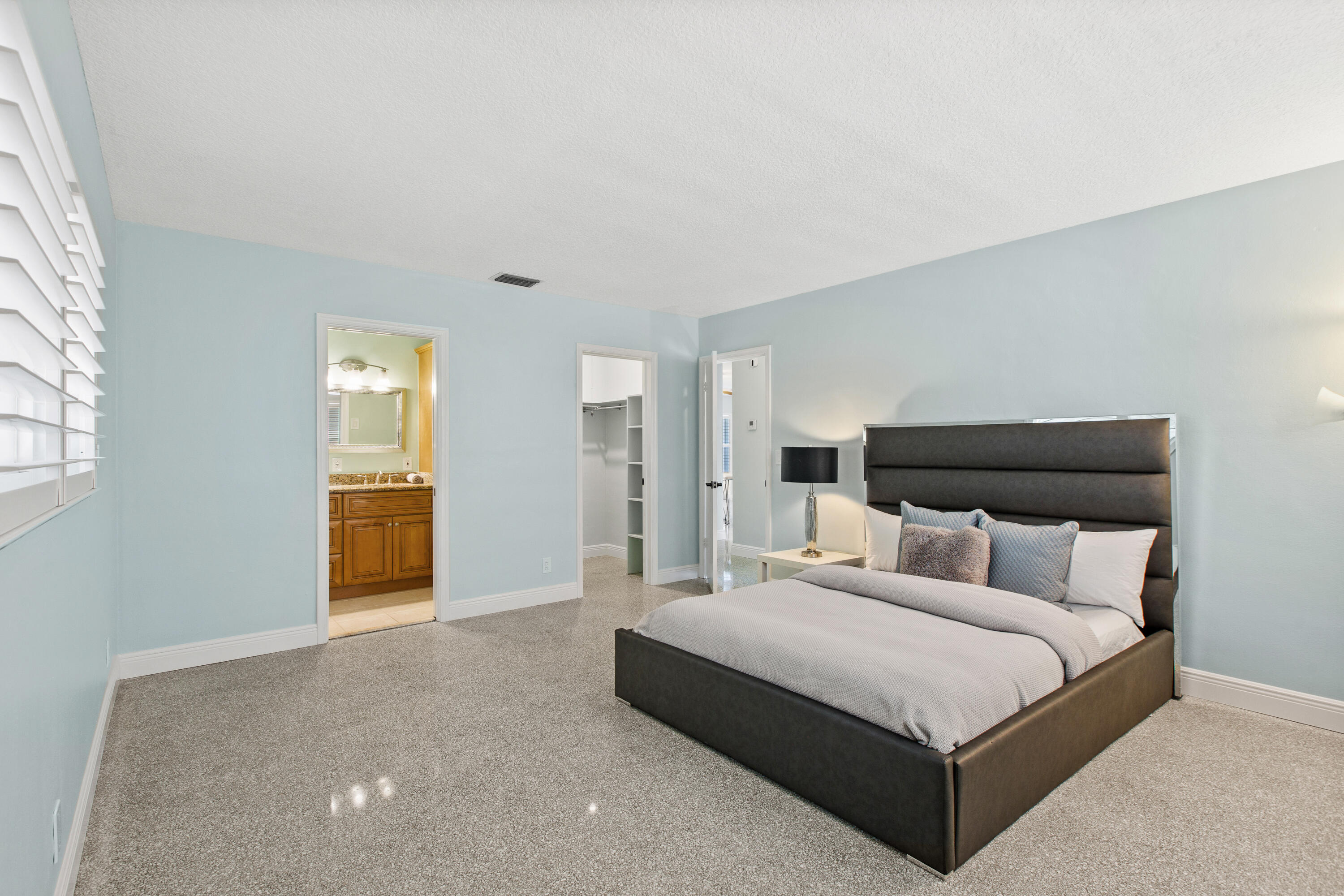 849 Southwest 12th Avenue Boca Raton, FL 33486 - Photo 7 of 27 FU8A6221
