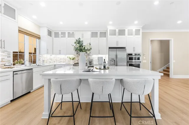 $2,650,000 | 51 Thoroughbred, Irvine, CA 92602