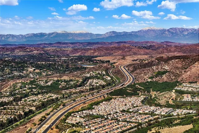 $2,650,000 | 51 Thoroughbred, Irvine, CA 92602