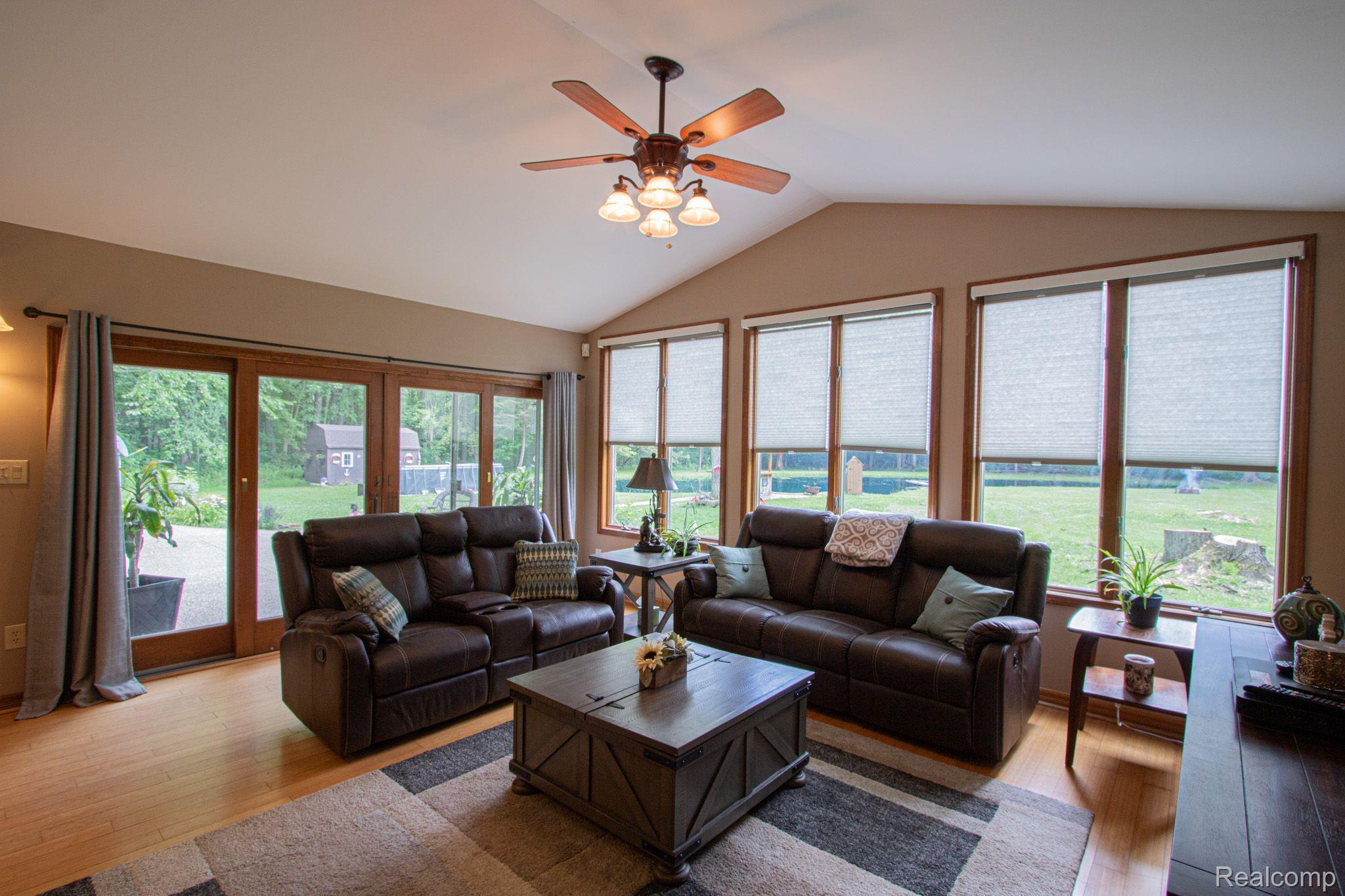 7857 Kendall Road Columbus, MI 48063 - Photo 32 of 72 Gallery Image 32