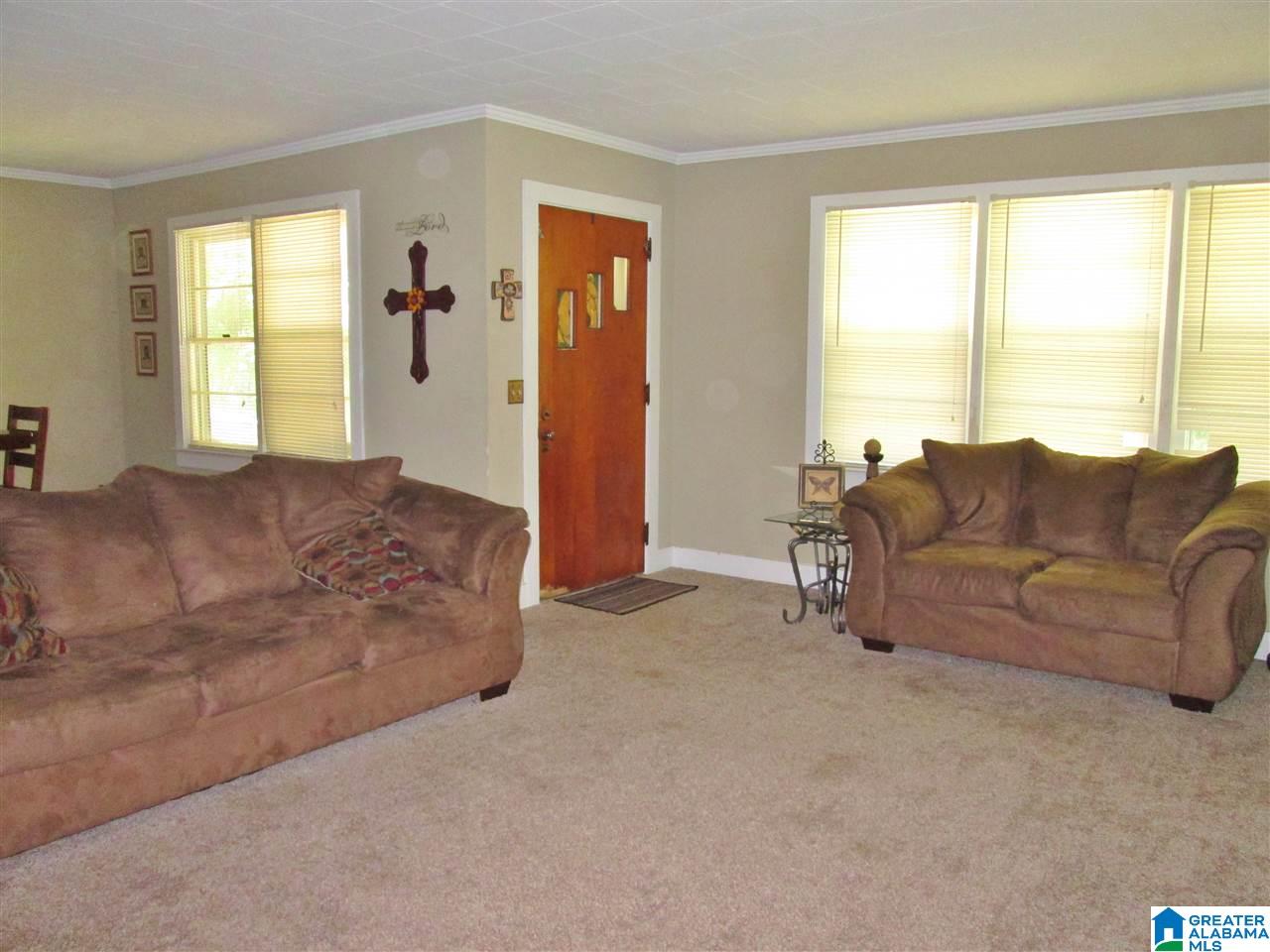 239 Pershing Avenue Roanoke, AL 36274 - Photo 3 of 15