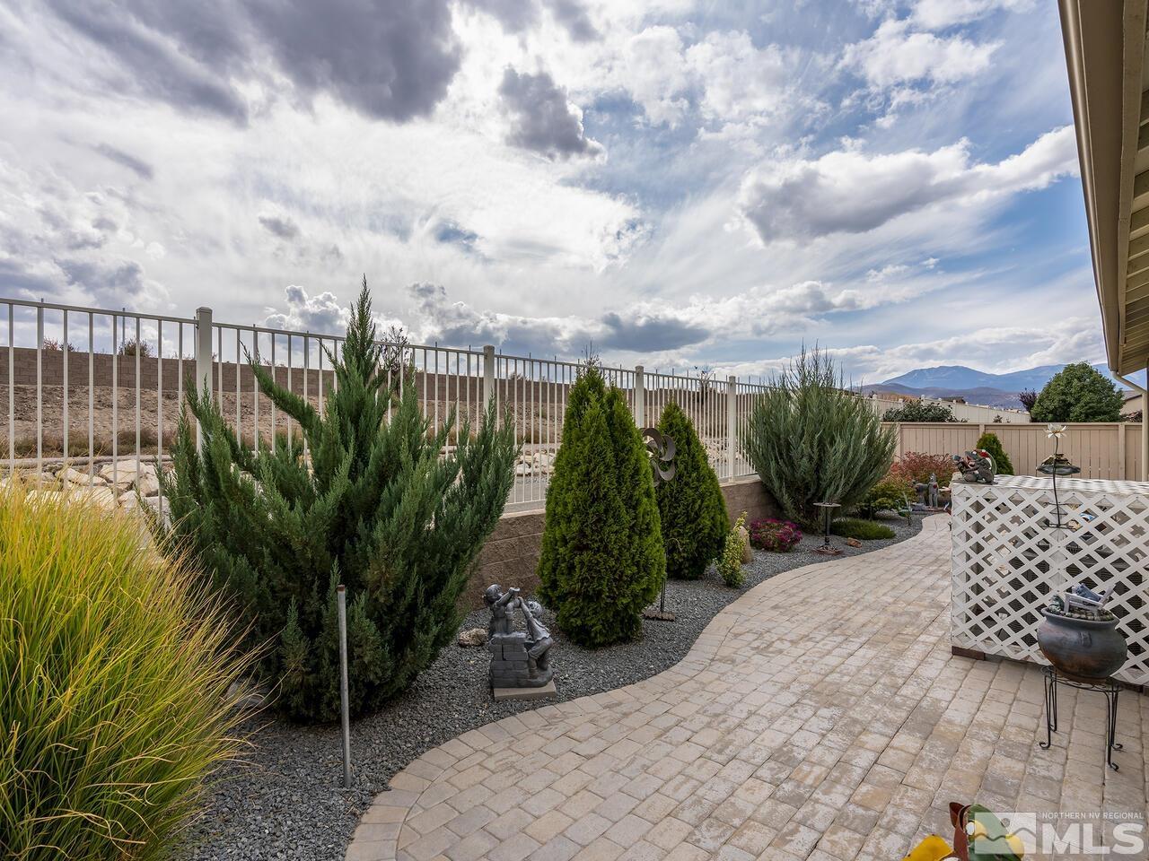 2080 Whitecliff Drive Reno, NV 89521 - Photo 19 of 21 a view of outdoor space and garden