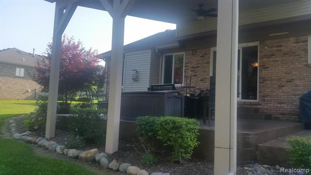 70658 Hillside Court Romeo, MI 48065 - Photo 13 of 28