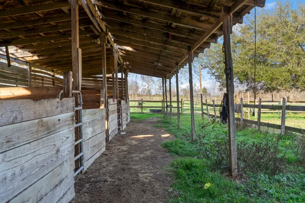 $1,000,000 | 6119 Koeblen Road, Richmond, TX 77469