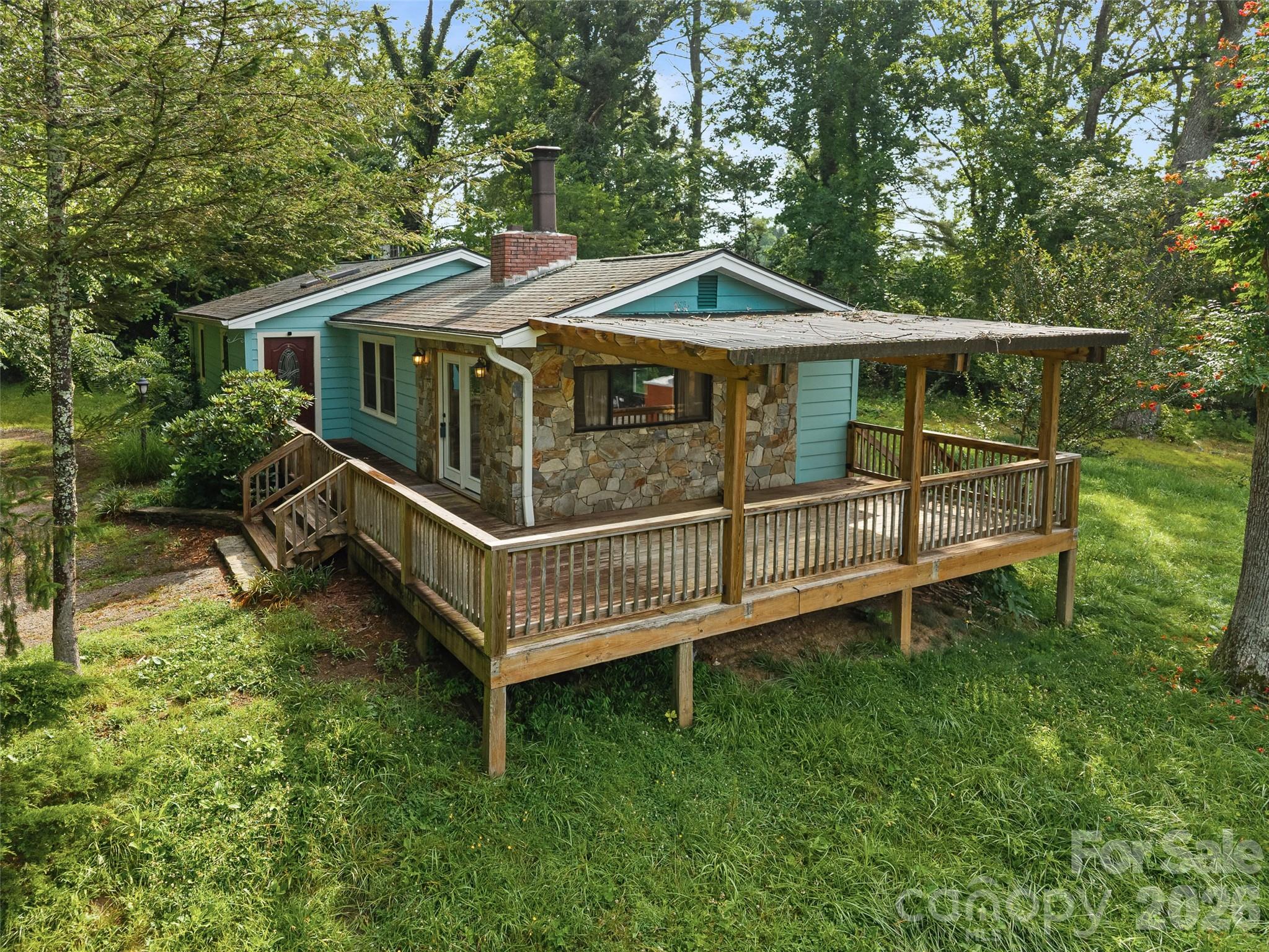 1705 Willow Road Hendersonville, NC 28739 - Photo 1 of 30