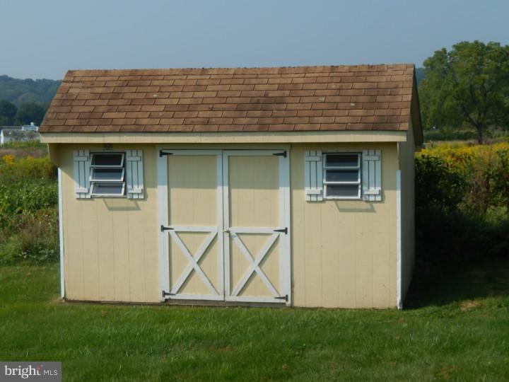 362 Estate Road Boyertown, PA 19512 - Photo 12 of 14 Gallery Image 12