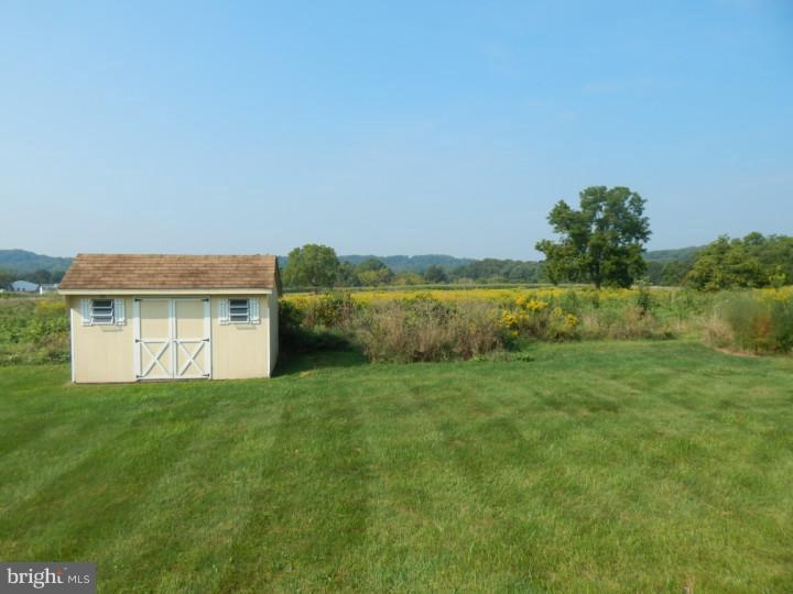 362 Estate Road Boyertown, PA 19512 - Photo 13 of 14 Gallery Image 13