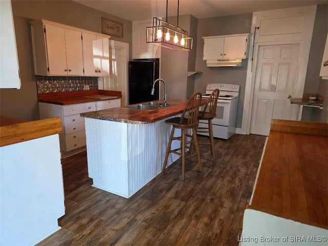 $1,500 | 440 East Chestnut Street, Corydon, IN 47112