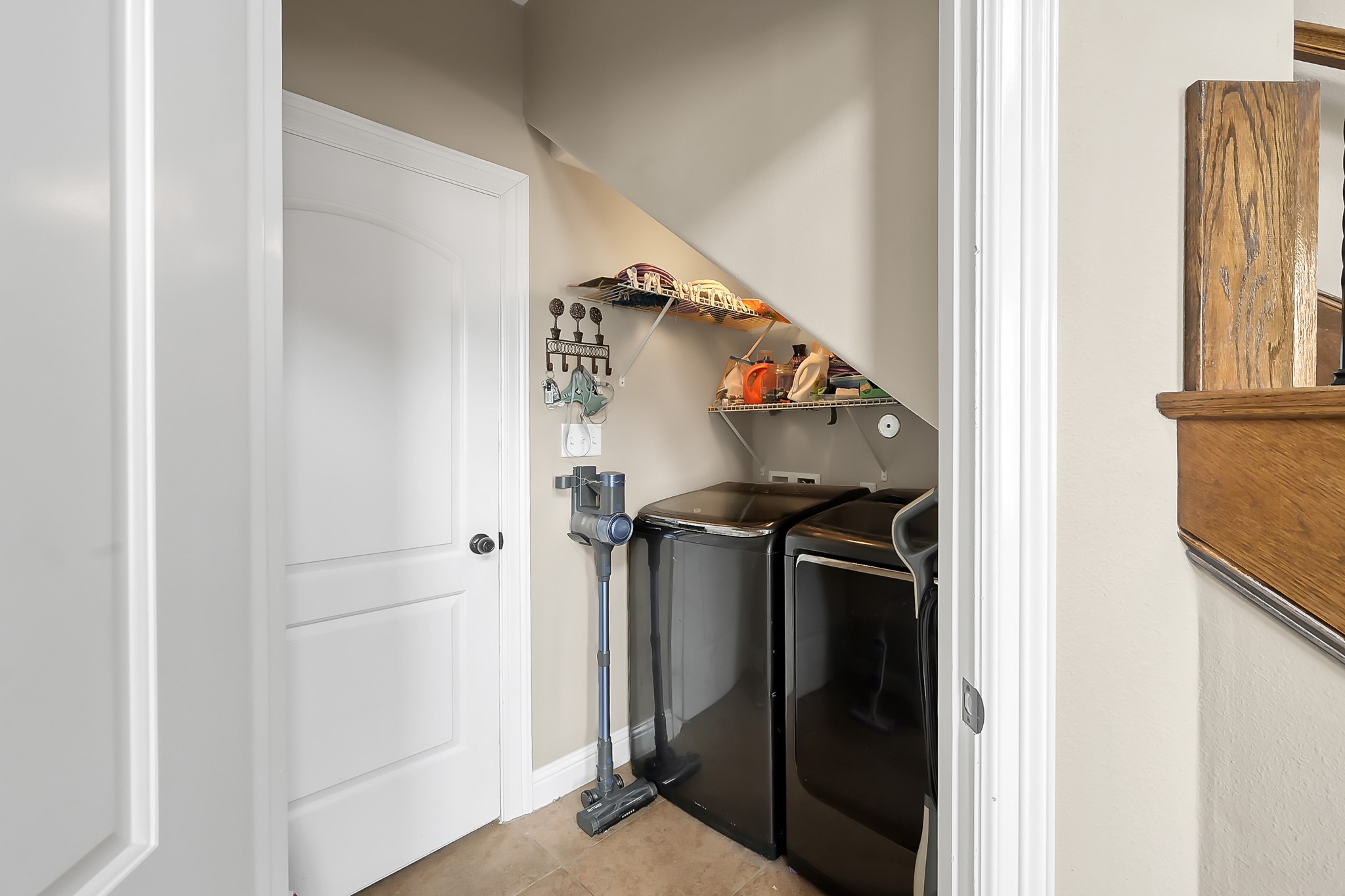 113 Capetown Way Montgomery, TX 77356 - Photo 37 of 39 a close view of walk in closet