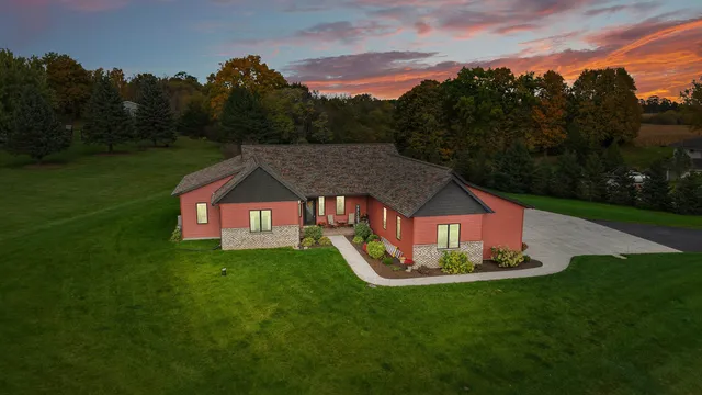 $585,000 | N1861 Shale Avenue, Campbellsport, WI 53010