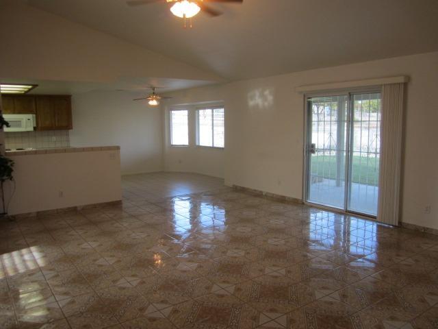16601 Karen Road Madera, CA 93636 - Photo 16 of 36 Gallery Image 16