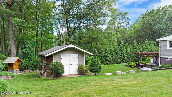 $399,900 | 262 Marilou Lane, Bartonsville, PA 18321