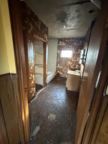 $55,000 | 1626 Territorial Road, Benton Harbor, MI 49022