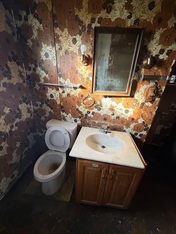 $55,000 | 1626 Territorial Road, Benton Harbor, MI 49022