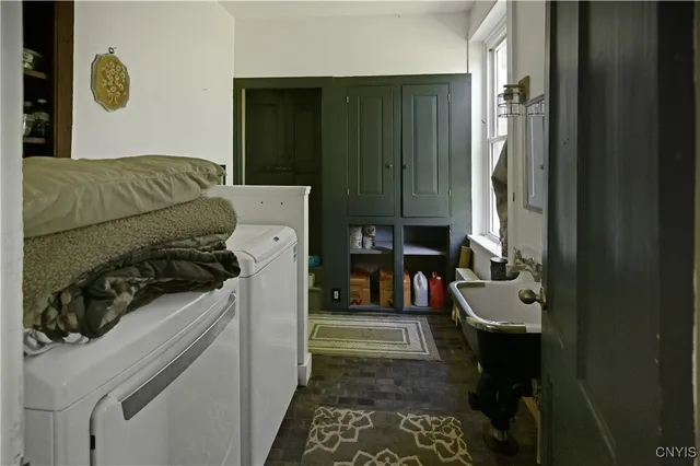 $499,900 | 573 Simpson Road, Russia, NY 13438