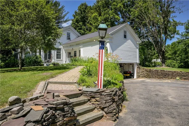 $499,900 | 573 Simpson Road, Russia, NY 13438