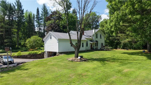 $499,900 | 573 Simpson Road, Russia, NY 13438