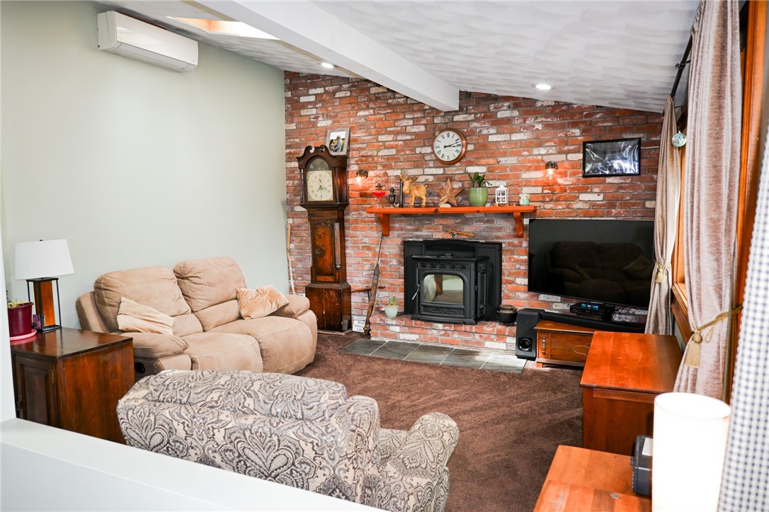 36 Pine Tree Road Coventry, RI 02816 - Photo 19 of 48