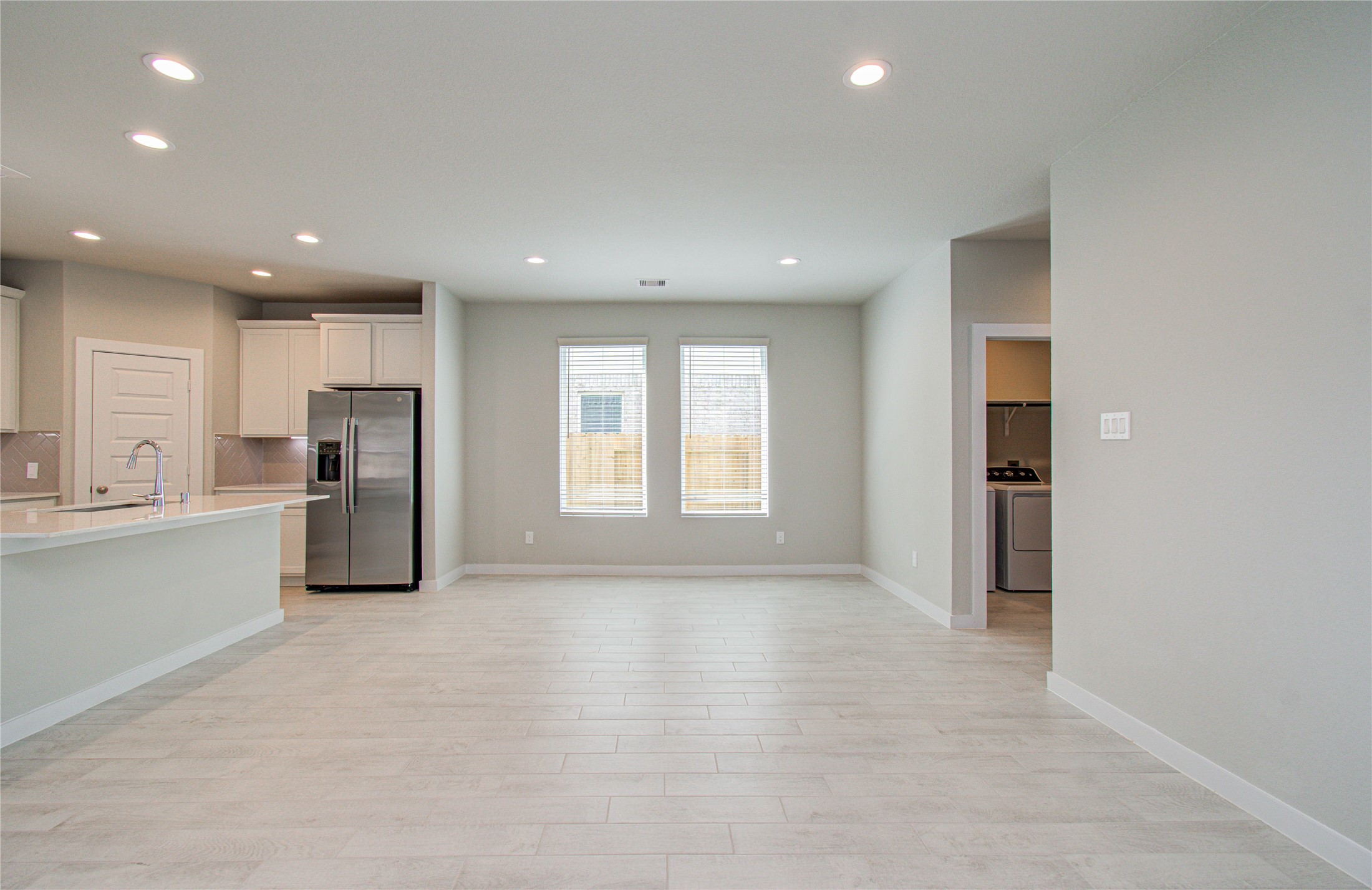 15723 Telge Ridge Lane Cypress, TX 77429 - Photo 6 of 31 a view of an empty room with a window