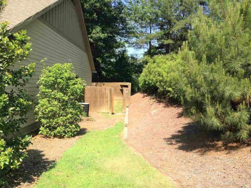 1 Elk Ridge Lane Southern Pines, NC 28387 - Photo 11 of 12 20180822125201677951000000-o