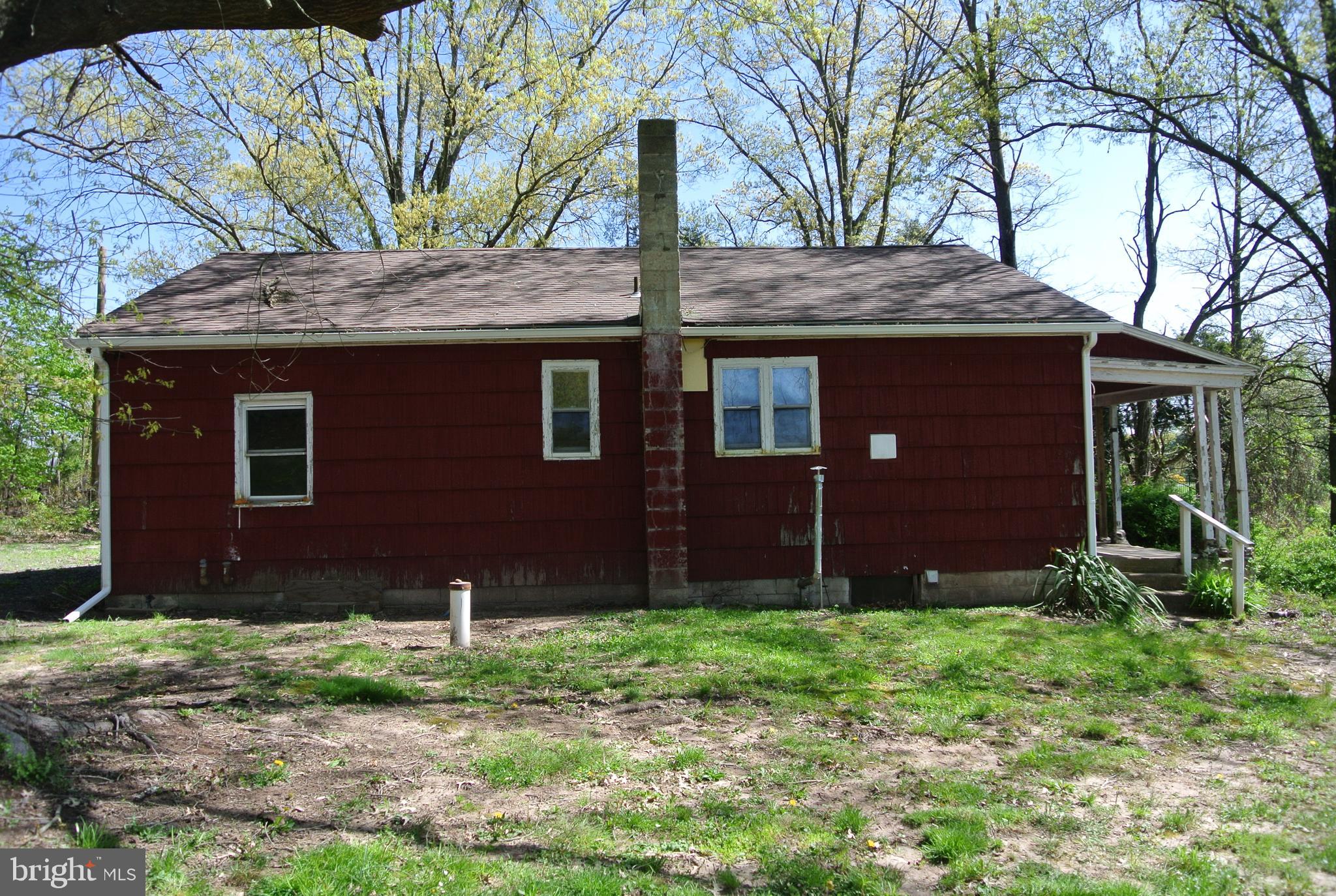112 Little Road Perkiomenville, PA 18074 - Photo 6 of 18 Gallery Image 6