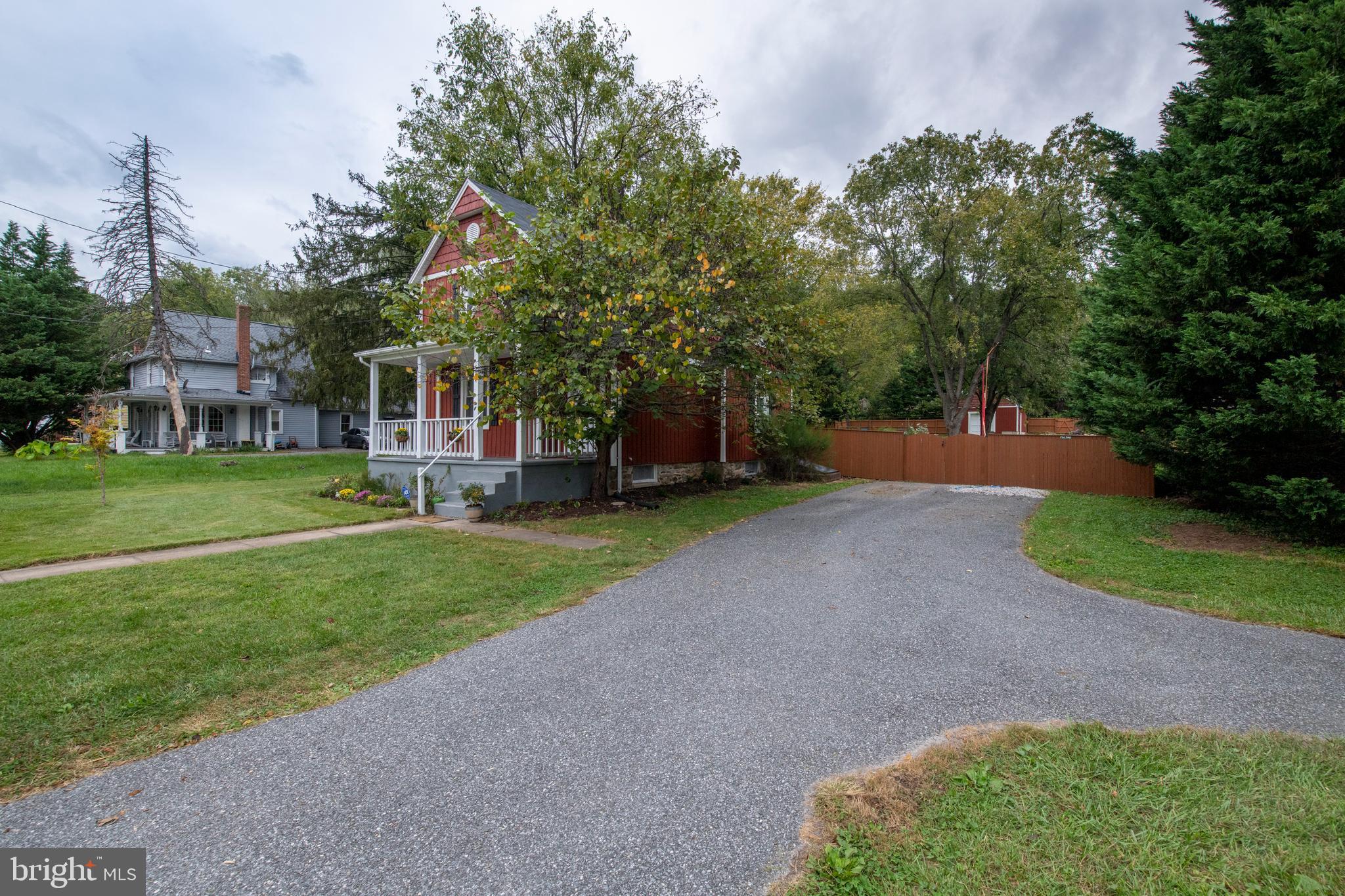 514 Warren Road Cockeysville, MD 21030 - Photo 42 of 55 Large Parking pad with turn around for convenience