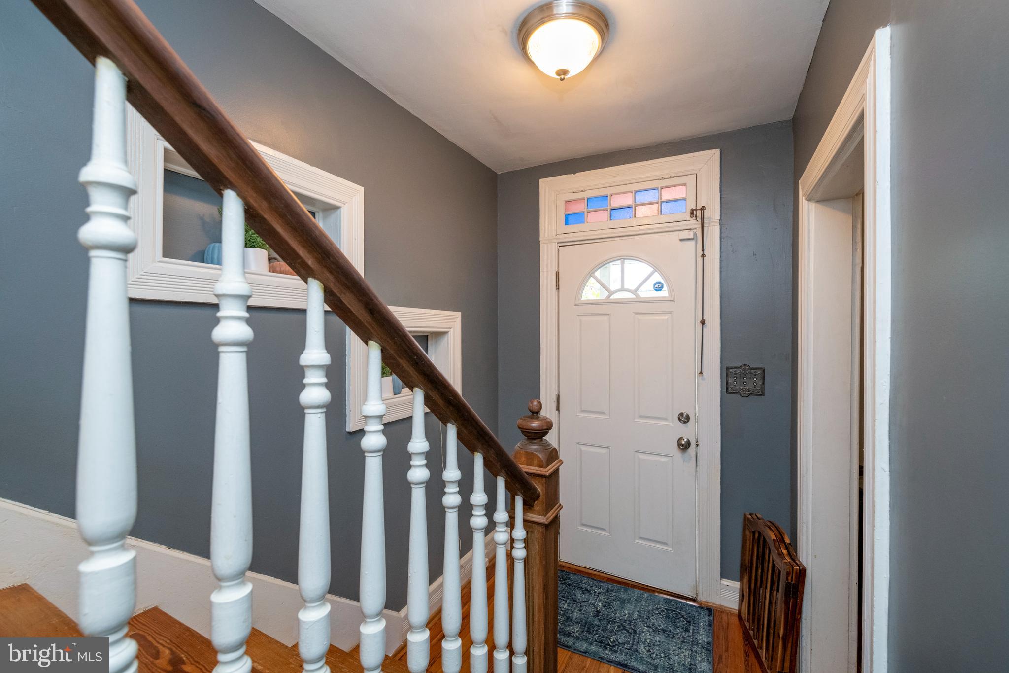 514 Warren Road Cockeysville, MD 21030 - Photo 5 of 55 Entry Foyer