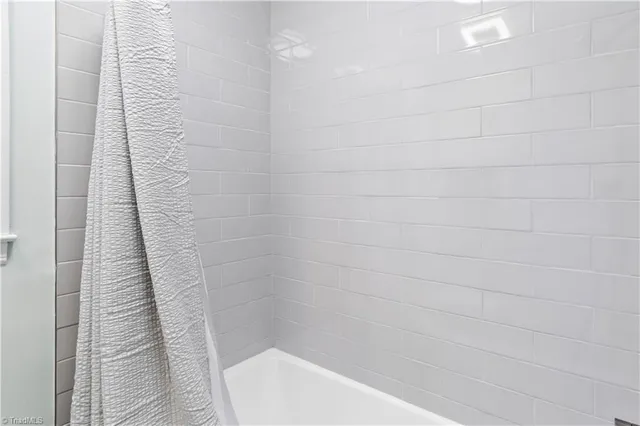 $424,900 | 6732 Rollingwood Drive, Clemmons, NC 27012