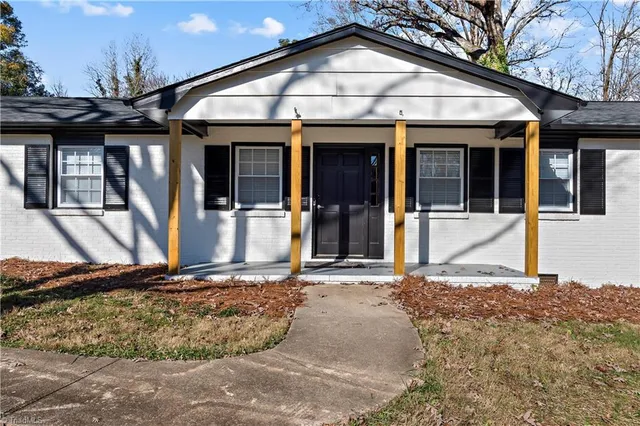 $424,900 | 6732 Rollingwood Drive, Clemmons, NC 27012