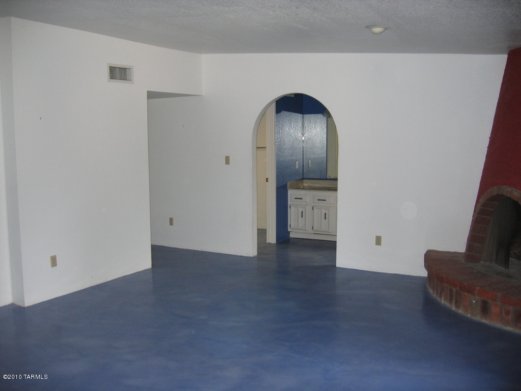581 North Tanque Verde Loop Road Tucson, AZ 85748 - Photo 20 of 27 Gallery Image 20