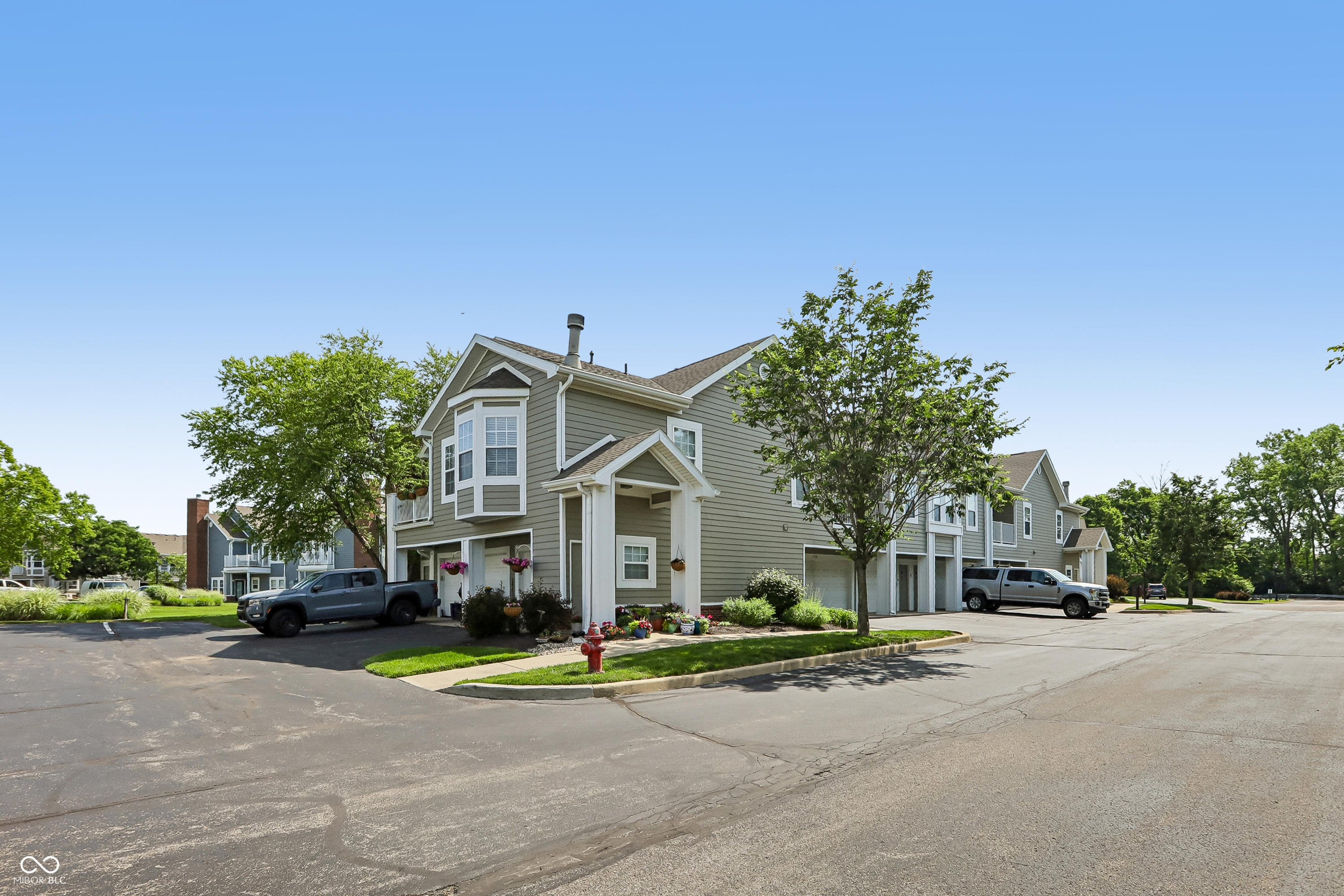 1128 Falcon Ridge, Unit 28/C Carmel, IN 46280 - Photo 2 of 20