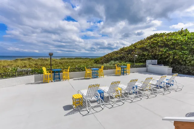 $360,000 | 1357 Northeast Ocean Boulevard, Unit 317, Stuart, FL 34996