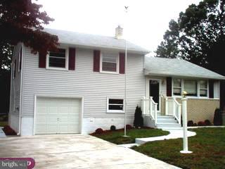815 Rancocas Avenue Riverside, NJ 08075 - Photo 1 of 6