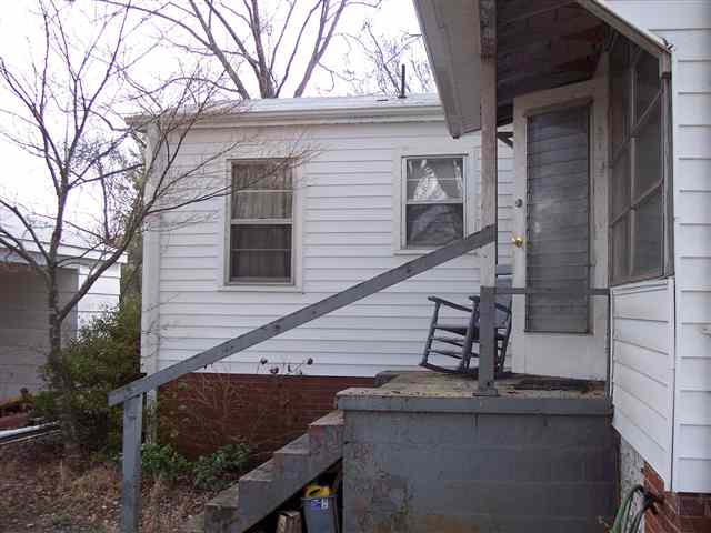 312 Old Cedar Rock Road Easley, SC 29640 - Photo 5 of 25