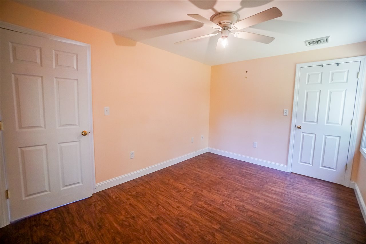 12 Woodlawn Road Raymond, NH 03077 - Photo 22 of 40 Gallery Image 22