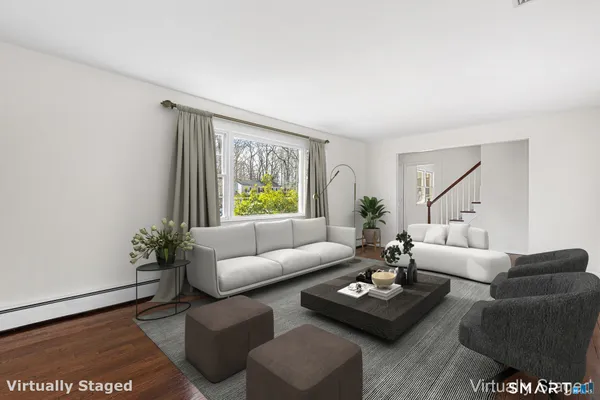 $699,000 | 8 Woodlawn Drive, Bethel, CT 06801