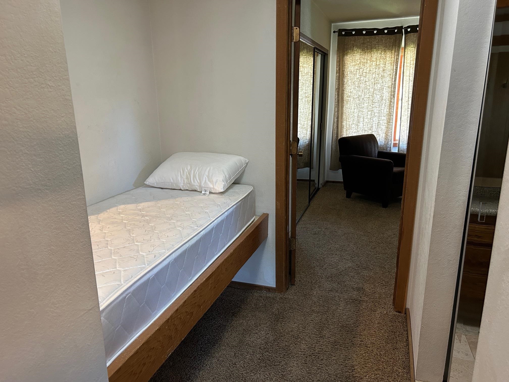 266 Snowcreek Road, Unit 266 Mammoth Lakes, CA 93546 - Photo 23 of 27 a view of bedroom and bathroom