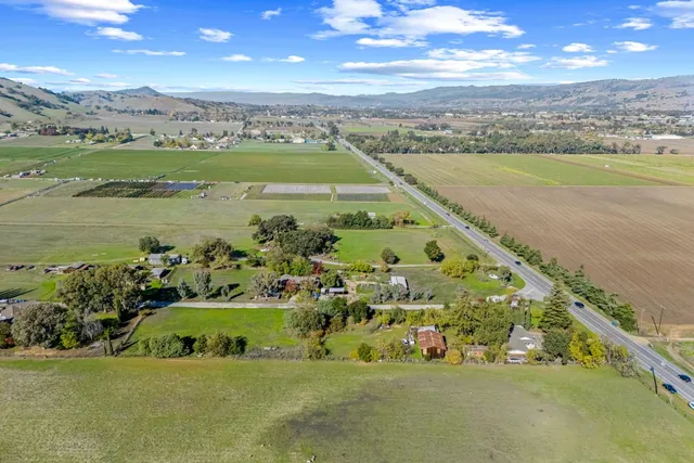 $1,480,000 | 10395 Santa Teresa Boulevard, Gilroy, CA 95020