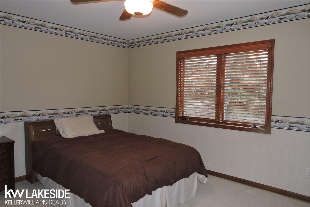 37181 25 Mile Road New Baltimore, MI 48047 - Photo 31 of 45 31313327-30.JPG
