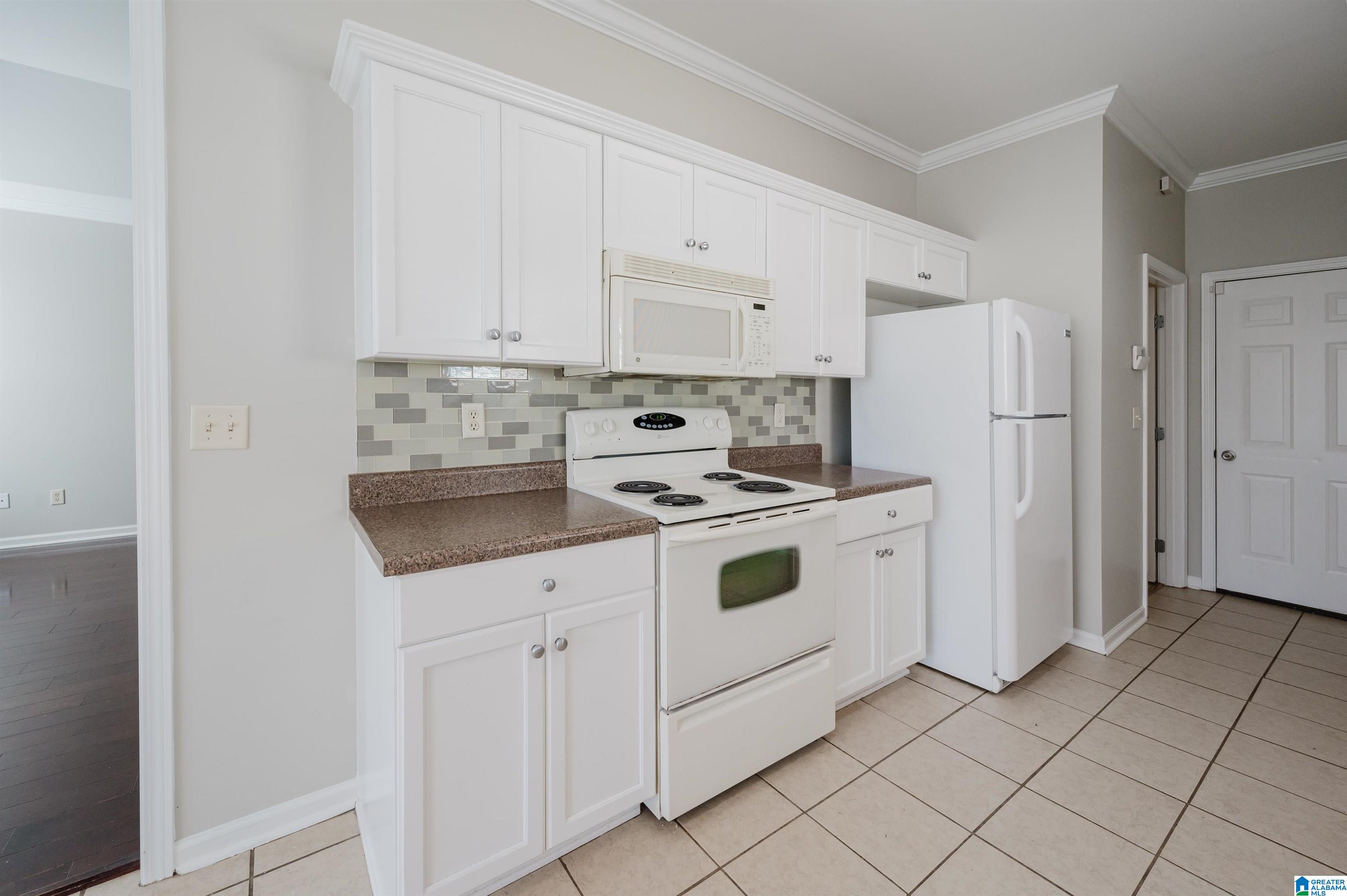 2208 Spaulding Place Moody, AL 35004 - Photo 8 of 35